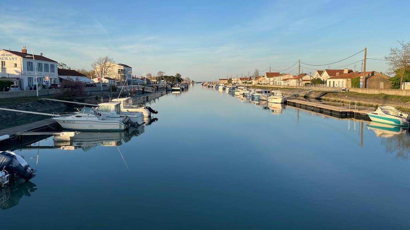 Les Bains Boyardville - Hotel Et Restaurant المظهر الخارجي الصورة